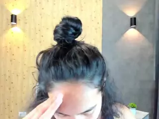 Flirty-Aura's Live Sex Cam Show
