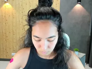 Flirty-Aura's Live Sex Cam Show