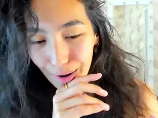 Flirty-Aura's Live Sex Cam Show