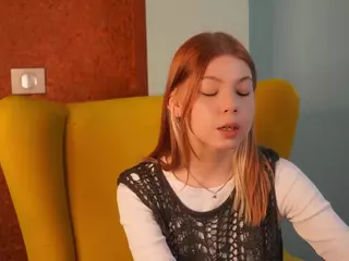 HenriettaCaudell's Live Sex Cam Show