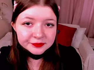LinetteMono's Live Sex Cam Show