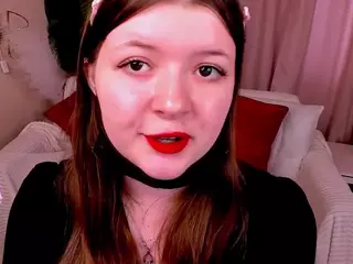 LinetteMono's Live Sex Cam Show