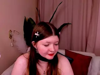 LinetteMono's Live Sex Cam Show