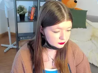 LinetteMono's Live Sex Cam Show