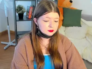 LinetteMono's Live Sex Cam Show