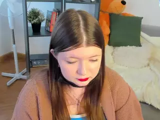 LinetteMono's Live Sex Cam Show
