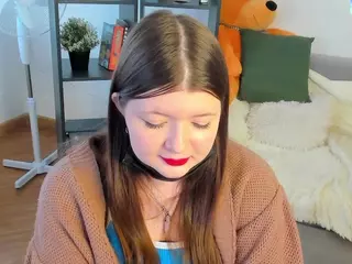 LinetteMono's Live Sex Cam Show