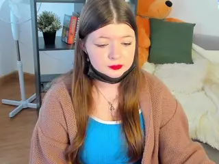 LinetteMono's Live Sex Cam Show