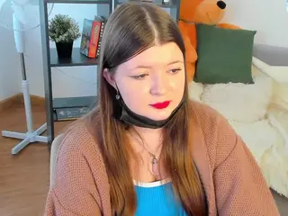 LinetteMono's Live Sex Cam Show