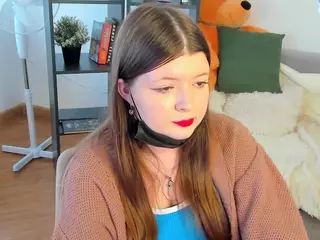LinetteMono's Live Sex Cam Show