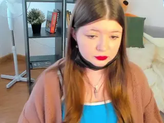 LinetteMono's Live Sex Cam Show