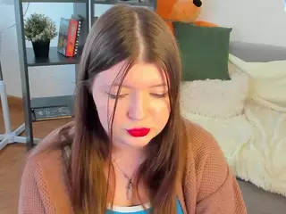 LinetteMono's Live Sex Cam Show