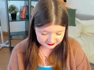 LinetteMono's Live Sex Cam Show