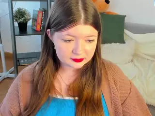 LinetteMono's Live Sex Cam Show