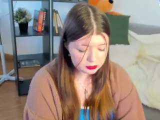 LinetteMono's Live Sex Cam Show