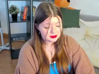 LinetteMono's Live Sex Cam Show