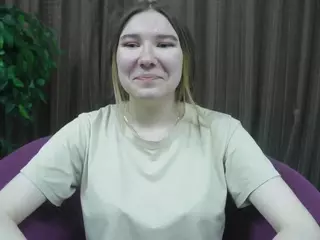 MaidaFell's Live Sex Cam Show