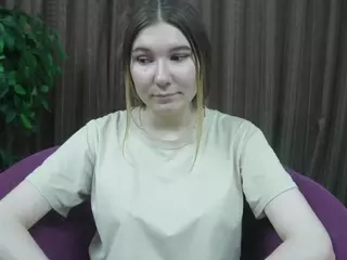 MaidaFell's Live Sex Cam Show