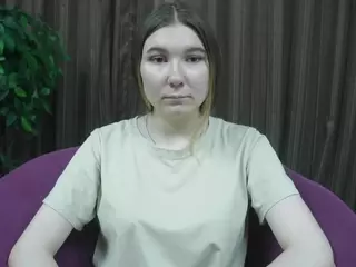 MaidaFell's Live Sex Cam Show