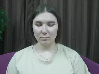 MaidaFell's Live Sex Cam Show