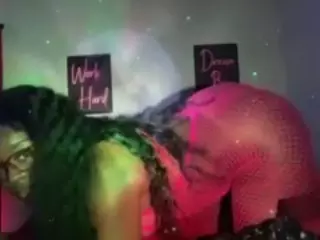 NataliaRobertson's Live Sex Cam Show