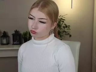 Lucy's Live Sex Cam Show
