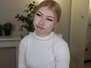 Lucy's Live Sex Cam Show