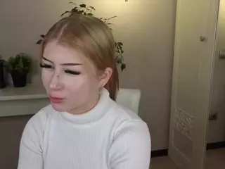 Lucy's Live Sex Cam Show