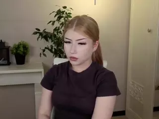 Lucy's Live Sex Cam Show