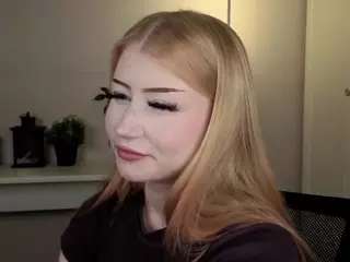 Lucy's Live Sex Cam Show