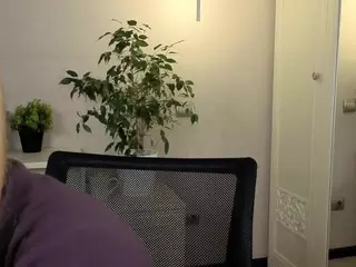 Lucy's Live Sex Cam Show