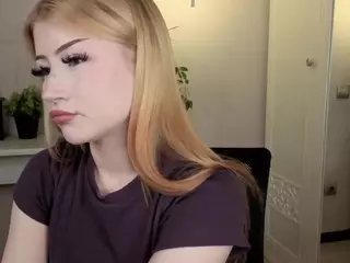 Lucy's Live Sex Cam Show