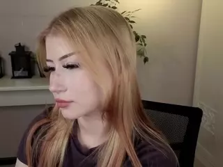 Lucy's Live Sex Cam Show