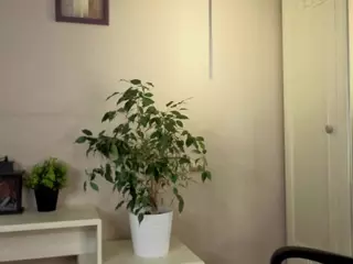 Lucy's Live Sex Cam Show