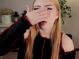 Lucy's Live Sex Cam Show