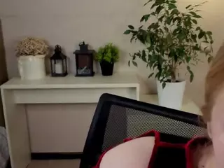 Lucy's Live Sex Cam Show