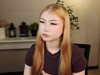 Lucy's Live Sex Cam Show