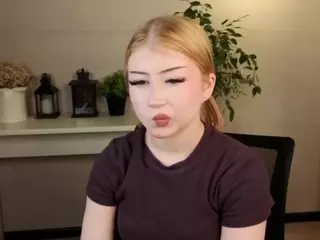 Lucy's Live Sex Cam Show