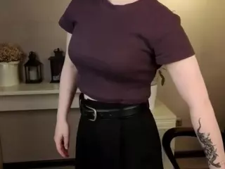 Lucy's Live Sex Cam Show