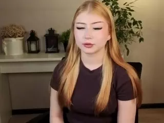 Lucy's Live Sex Cam Show