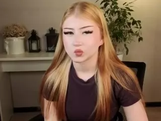 Lucy's Live Sex Cam Show