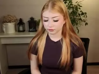 Lucy's Live Sex Cam Show