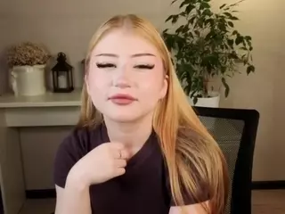 Lucy's Live Sex Cam Show