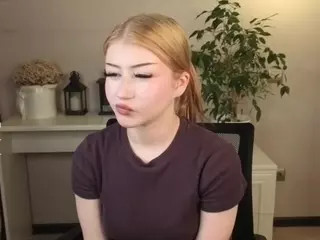 Lucy's Live Sex Cam Show