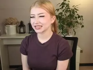 Lucy's Live Sex Cam Show