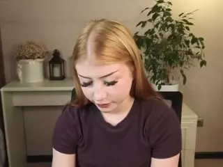Lucy's Live Sex Cam Show