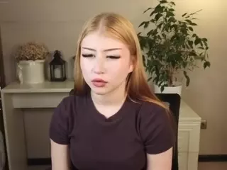 Lucy's Live Sex Cam Show