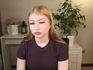 Lucy's Live Sex Cam Show