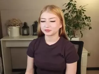 Lucy's Live Sex Cam Show