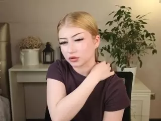 Lucy's Live Sex Cam Show